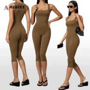 3533 Spandex/Nylon Bodysuit Square-neck Vest Figure-flattering Tight-fit Sheath One-piece Capri Pants Yoga Jumpsuit
