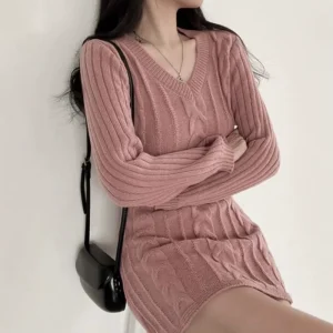 Autumn Solid Knitted Women’s Korean-style Retro Twist V-neck Short Hip Skirt Slim-fit Slimming Strap Waist Sweater Dress