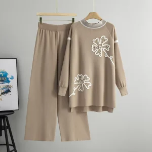 Autumn Winter Women’s Casual New Lazy Style Loose Full Length Floral Sweater Suit Women’s Western style Two Piece Set