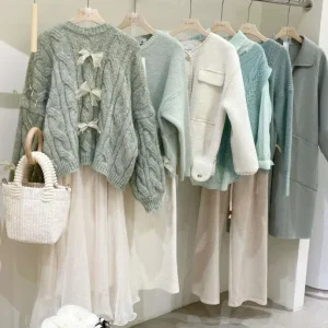 Autumn and Winter Knitted Sweaters for Women’s Loose Long Sleeved Round Neck Sweaters Inventory Randomly Shipped