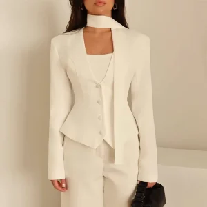 Autumn and Winter New Fashionable Elegant V neck Long sleeved Solid Color Suit Slim Short Women’s Jacket