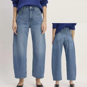 Boot-cut Cropped Denim Jeans Mid Rise Straight Leg Washed Color Jeans for Female