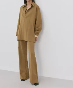 China Factory Custom Spring Autumn Casual Regular Solid Breathable Long Sleeves with Buttons and Pockets Women Linen Shirt Set