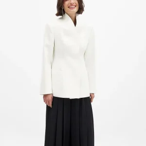 Clothing Manufacturer Offers Custom Made Retro Style Women’s Blazers Long Sleeved Blazers