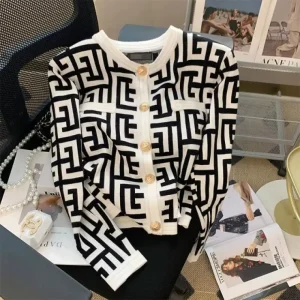 Crochet Knitwear Top Women’s Striped Knitted Casual Round Neck Cardigan Sweater with Labyrinth Jacquard Design