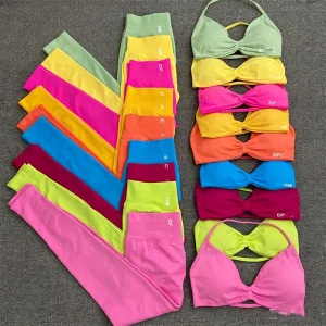 Custom Women’s Yoga Fitness Set Breathable Solid Seamless Spandex Nylon Sport Bra & Shorts Hip up 2 Piece Activewear Gym Suit