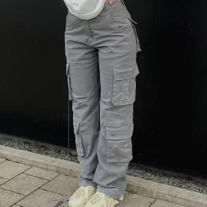 Customized High Waist Women’s Cargo Jeans Loose Fitness Wide Leg Denim Pants With Multi Pockets Overalls Style OEM