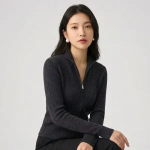 Customized Wrinkle Resistant Ribbed Women’S Knit Sweater Machine Washable 100% Wool Slim Turtleneck Cardigan