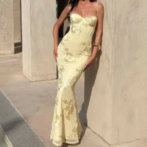 Elegant Backless Embroidery Flowers Maxi Dress With Fishbone Chest Pad Women Sleeveless Sexy Bodycon Club Party Mermaid Dress