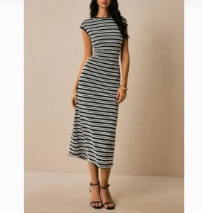 European American Fall Maxi Korean Dress Casual Sleeveless Knitted Breathable Pencil Silhouette for Women Natural Waist