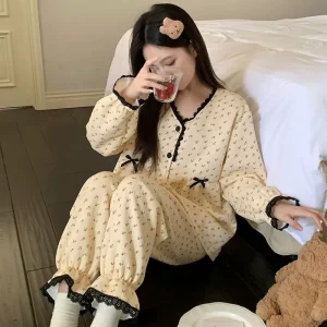 Exquisite Cartoon Sweet Style Pajamas for Women Cotton Thick Sleepwear Leisure and Comfortable Nightshirts