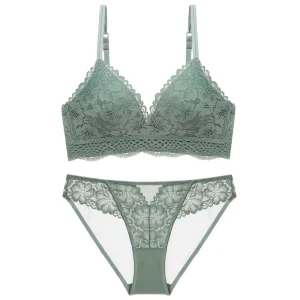 Factory Floral Lace Women’s Underwear & Bra Set Sexy Charming Size Inclusive Brief Sets