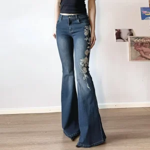 Floral Embroidered Low Waisted Flare Jeans for Women Casual Streetwear Y2K Style Slim Fit Vintage Wash Denim Pants