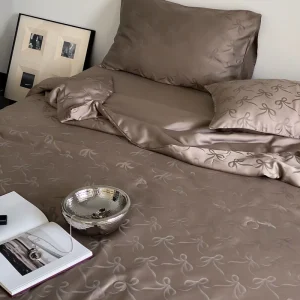 High-end All-Season Lyocell Breathable Eco-Friendly Wrinkle Resistant Solid Pattern Bedding Set