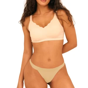 Lightweight High Stretchy Women’s Thongs Panties Tagless Breathable Sexy Custom Ladies Underpants for Women