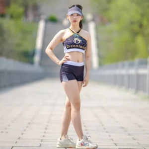 Low MOQ Custom Design Sublimation Cheerleading Practice Wear Sparking Rhinestones Sport Bra And Shorts