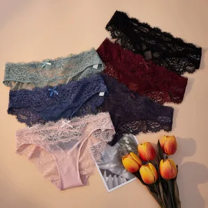 Low-Waist Sexy Women’s Lace Thong Breathable Quick Drying Dobby Fabric Nylon Cotton Underwear