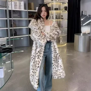 Luxury Women’s Leopard Print Faux Fur Coat Long Synthetic Snow Leopard Fur Jacket Big Lapel Winter Warm Fluffy Vegan Fur