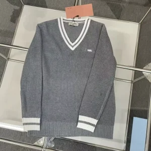 Manufacturer OEM ODM Custom Women’s V Neck Knitwear Sweater Winter Pullover