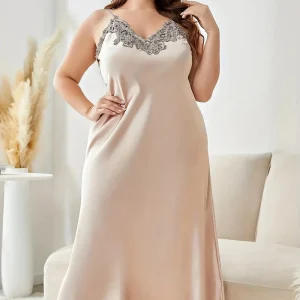 Meriga Plus Size Nightdress for Women Loose Pajamas Homewear With Long Lace Sexy Sleepwear Home Hotel Summer Season