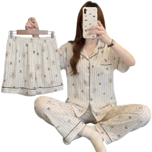 Minimalist style Cartoon Women’s Pajamas Lightweight Summer Short sleeve 3 piece Set In Crinkled Fabric