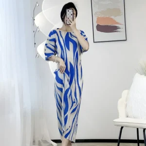 Miyake Style Pleated Women’s Dress Summer Half sleeved Printed Fashion Dress Temperament One collar Slim Dress