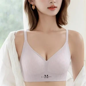 One piece Underwear Seamless bra Wire Free Underwear Women’s Jelly Strip Small Breast bra Gathered Fixed cup bra