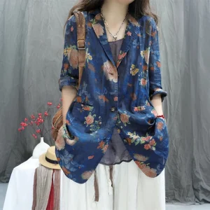 Plus Size Women’s Long Sleeve Woven Printed Shirt with Turn-Down Collar Button-Up Design for Spring Autumn