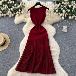 Round Neck Sleeveless Metal Button Slim fit Knit Dress Women Luxury Women’s Elegant Dress