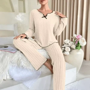 SMOOTH Customized Women’s Loungewear Loose and Comfortable Two piece Sports Casual Pajama Set