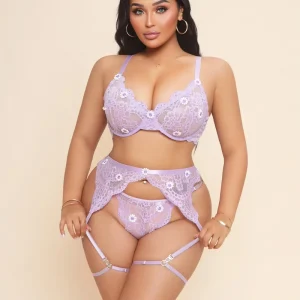 SMOOTH Plus Size Erotic Lingerie Set Slim Fit Lace Three-Piece Bra Set Women’s Underwear Intimates Factory M450