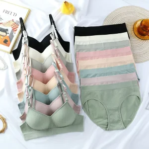 Seamless Lace Wire Free Everyday Push Up Full Cup Sports Bra Underwear Set with Bow Detail Free Size Solid Pattern for Women