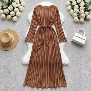 Spring Autumn Solid Color Long Sleeve Women’s Casual Pleated Dress in Stock