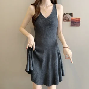 Spring Summer Autumn Casual Slimming A-Line V-neck Sling Vest Dress Women Natural Waistline Sleeveless Knitted