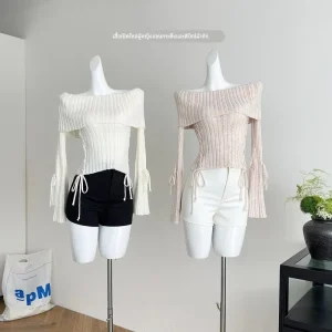 Sweet Heart Gentle Temperament Off-Shoulder Knitted Solid Women’s Flared Sleeve Sweater