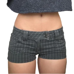 Vintage American Straight Denim Low Waist Button Pocket Regular Fit Casual Women Summer Shorts Women’s Ultra Lowrise Jeans