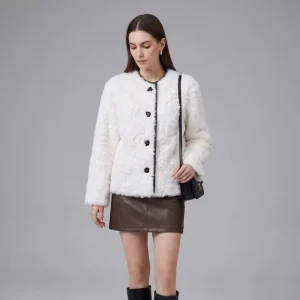 Warm Elegant Women’s Plus Size Short Single Breasted Coat Eco Friendly Polyester All Seasons