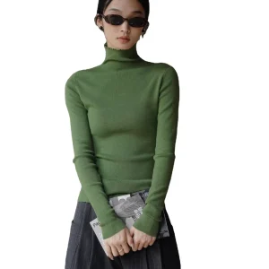 Winter Fashionable Women’s Merino Wool Top Slim High Turtleneck Collar Long Casual Bottoming Shirt Soft and Comfortable