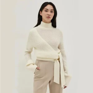 Women’s Autumn and Winter Knitwear Product Custom Pullover Knitted Women Sweater