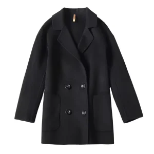 Women’s Black Lapel Wool Short Woolen Coat
