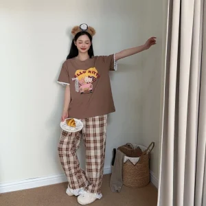 Women’s Breathable Fashion Loungewear Pajamas Set with Three Quarter Sleeve and Ankle Length Pants