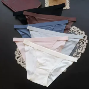 Women’s Breathable Low Rise Seamless Hipster Sporty Solid Pattern Fitness Nylon Spandex Knitted Plain Dyed Sports Panties
