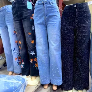 Women’s Breathable Skinny High Waist Embellished Straight Light Wash Denim Jeans