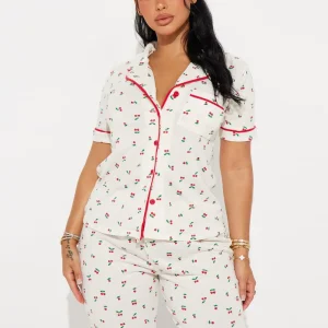 Women’s Cherry Print Two Piece Loungewear Set Comfortable Daily Home Sleepwear for Summer Lounge Pajamas for Women