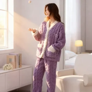 Women’s Coral Fleece Pajamas Set Thermal Loose Fit 2 Piece Loungewear for Spring Autumn Winter Comfortable Homewear Front