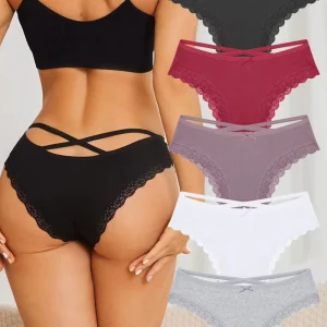 Women’s Everyday Sexy Style Briefs Low-Rise Large Size Underwear Breathable Lace Knitted Panties