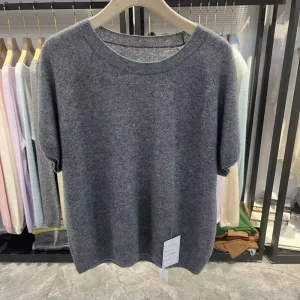 Women’s Fall Fashion Cardigan New Yarn Cashmere + Silk Short Sleeves Knitwear Manufacturer Spring/Summer/ Autumn Collection