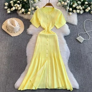 Women’s Fall Winter Round Neck Zipper Dress with Elastic Waist Elegance Draping Knitting Skirt