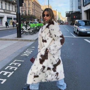 Women’s Faux Fur Coat with Contrasting Colors and Animal Patterns