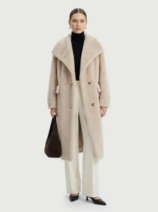 Women’s Faux Fur Coats